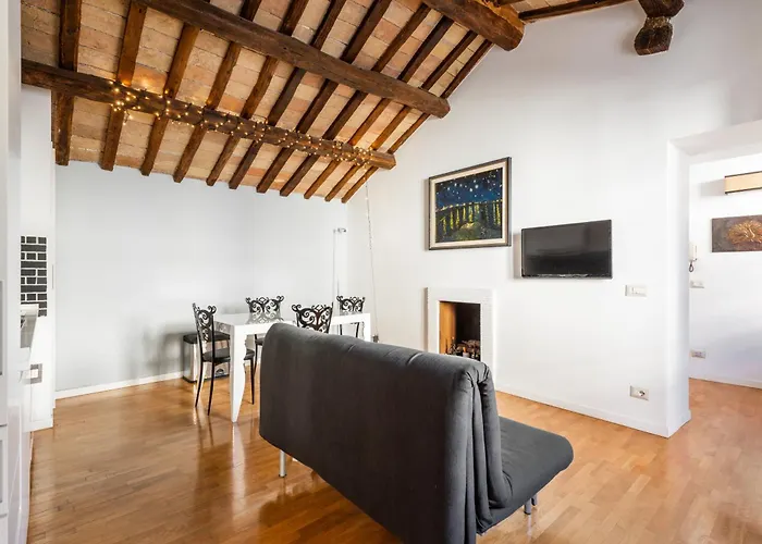 Pavone Centre Romantic Appartamento *
