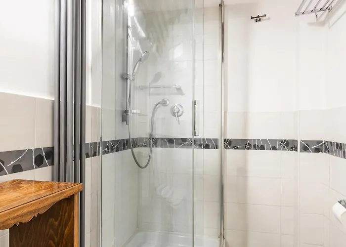 Pavone Centre Romantic * Roma